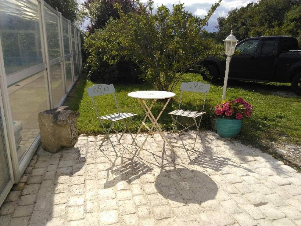 Bed and Breakfast La Ferme Du Bien Etre Athee-sur-Cher Екстер'єр фото